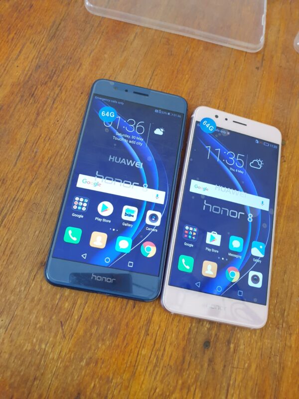 HUAWEI HONOR 8