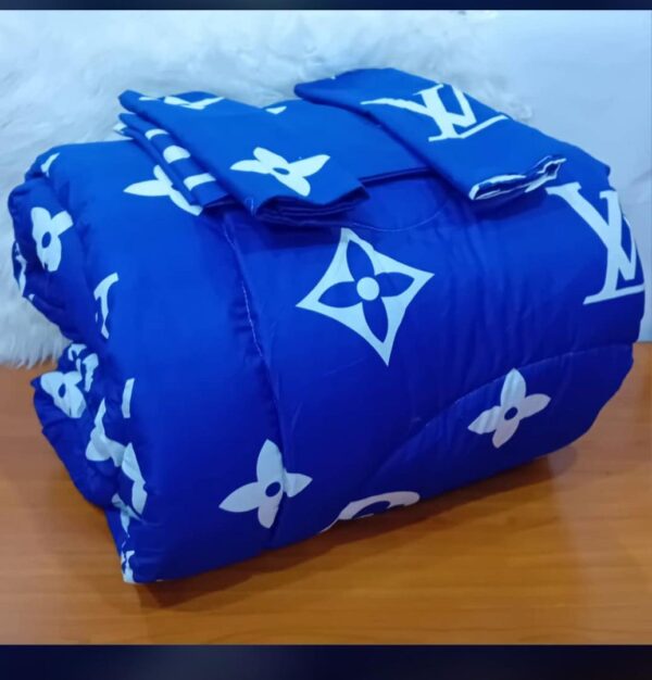 LV duvets
