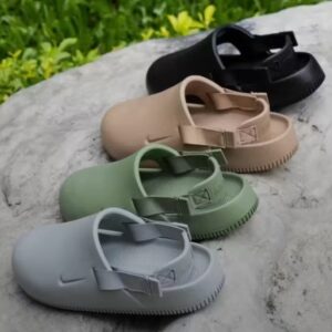 Nike crocks